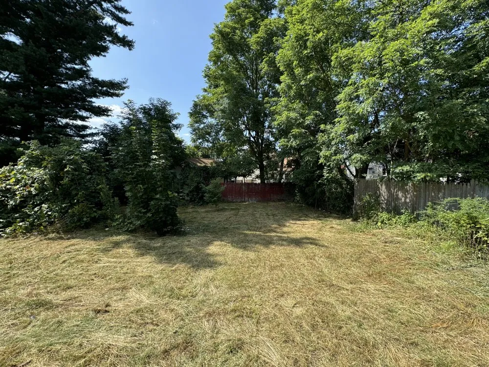 Local lawn mowing service near you across Holbrook, MA - Pimentel Landscaping