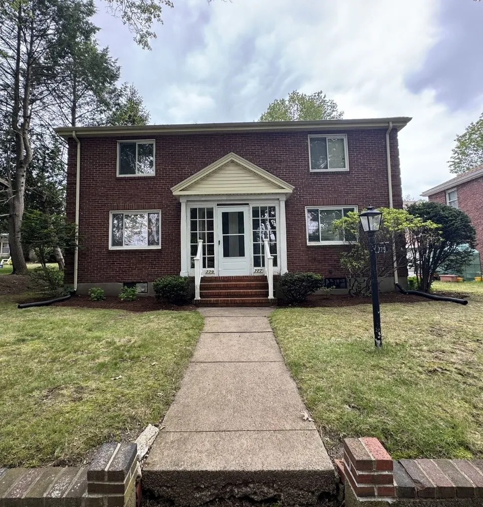 Expert residential landscaping in Holbrook, MA - Pimentel Landscaping