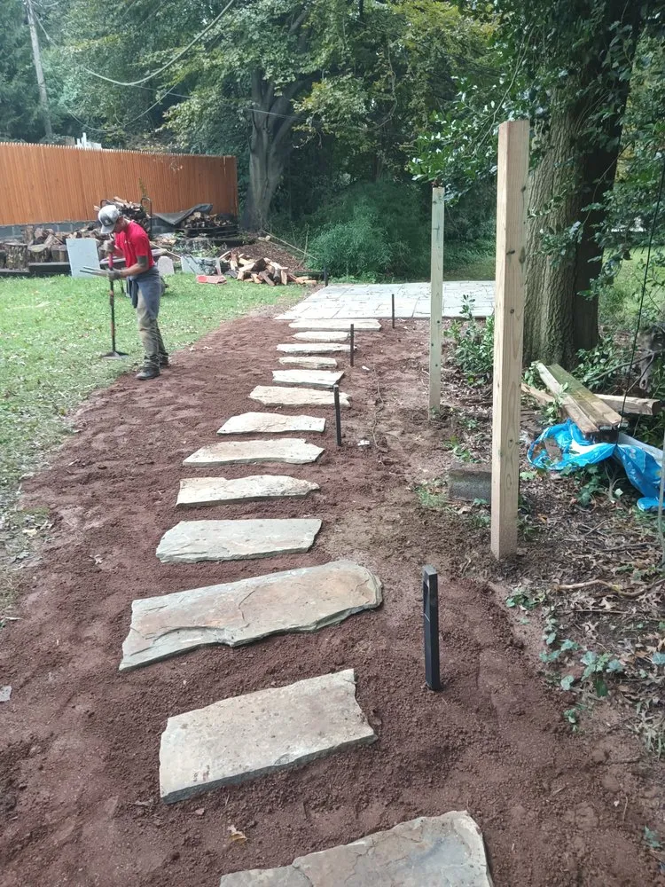 Affordable landscape design in Norristown, PA by Pinch of Perfection Lawncare