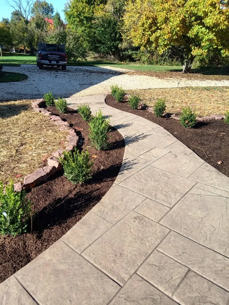 Professional yard maintenance experts serving Norristown, PA - Pinch of Perfection Lawncare