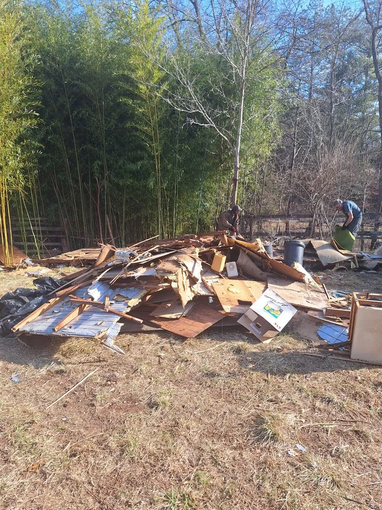 Top-rated garden landscaping in Roanoke, VA by Pine & Willow