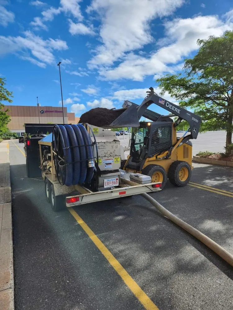 Custom yard maintenance in Springfield, MA - Pine Valley Property Maintenance