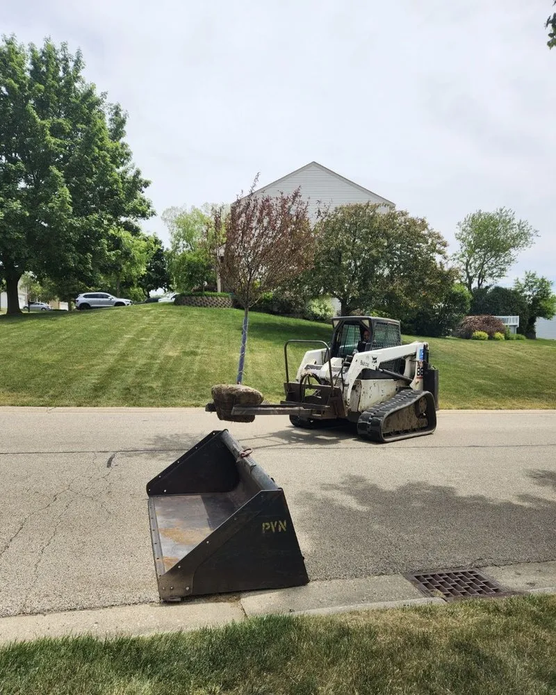 Local yard cleanup service near you in Harvard, IL by Pine View Nursery