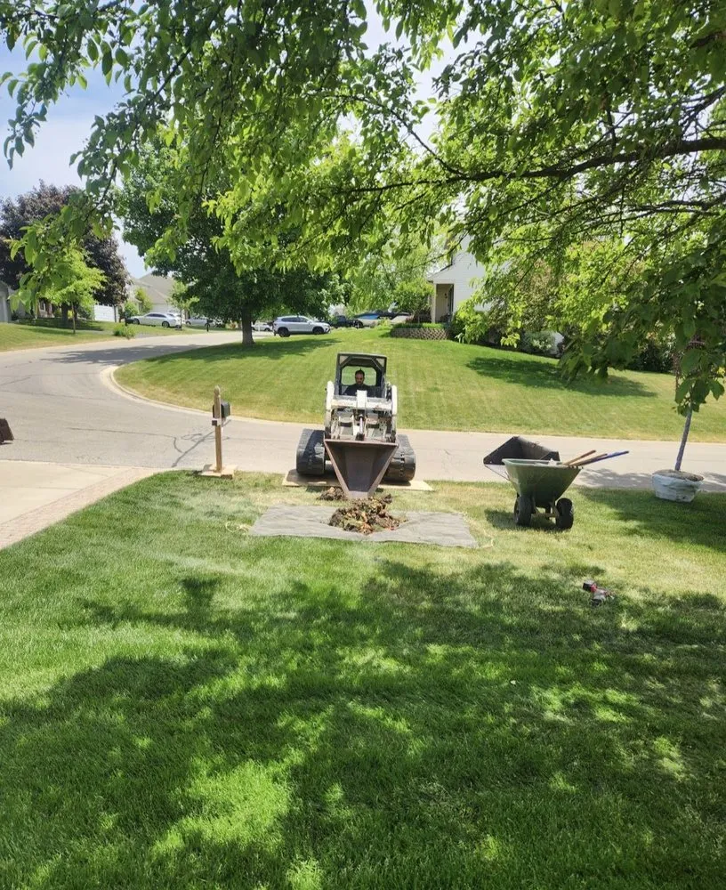 Professional yard cleanup service in Harvard, IL by Pine View Nursery