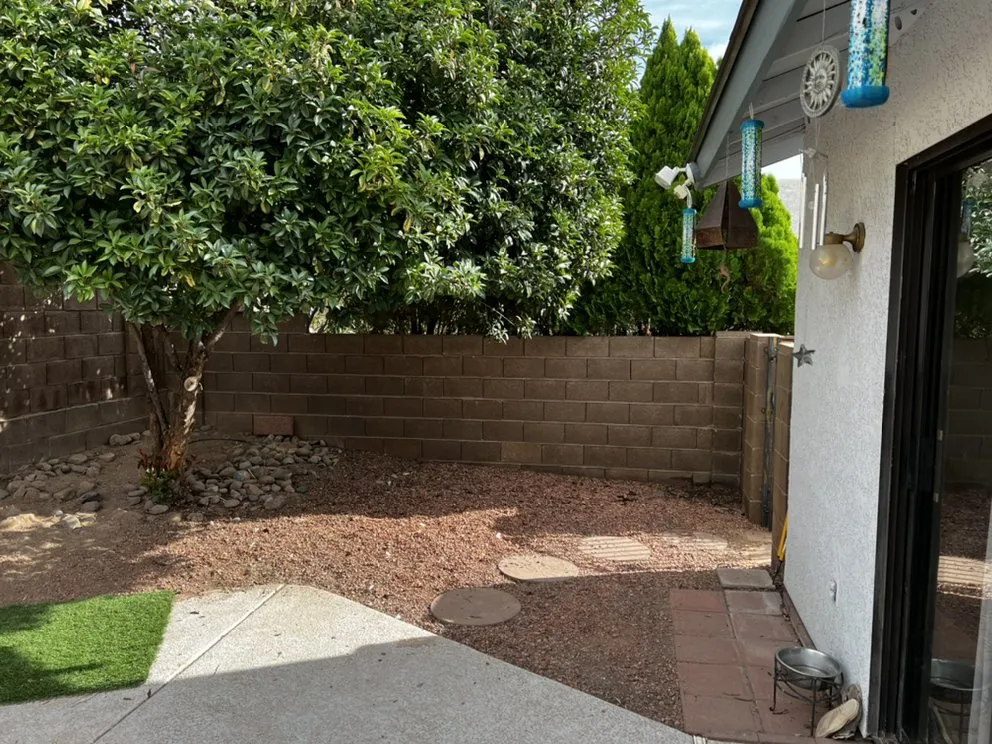 Affordable residential landscaping for homes in Casas Adobes, AZ by PineApple Xpress Landscaping