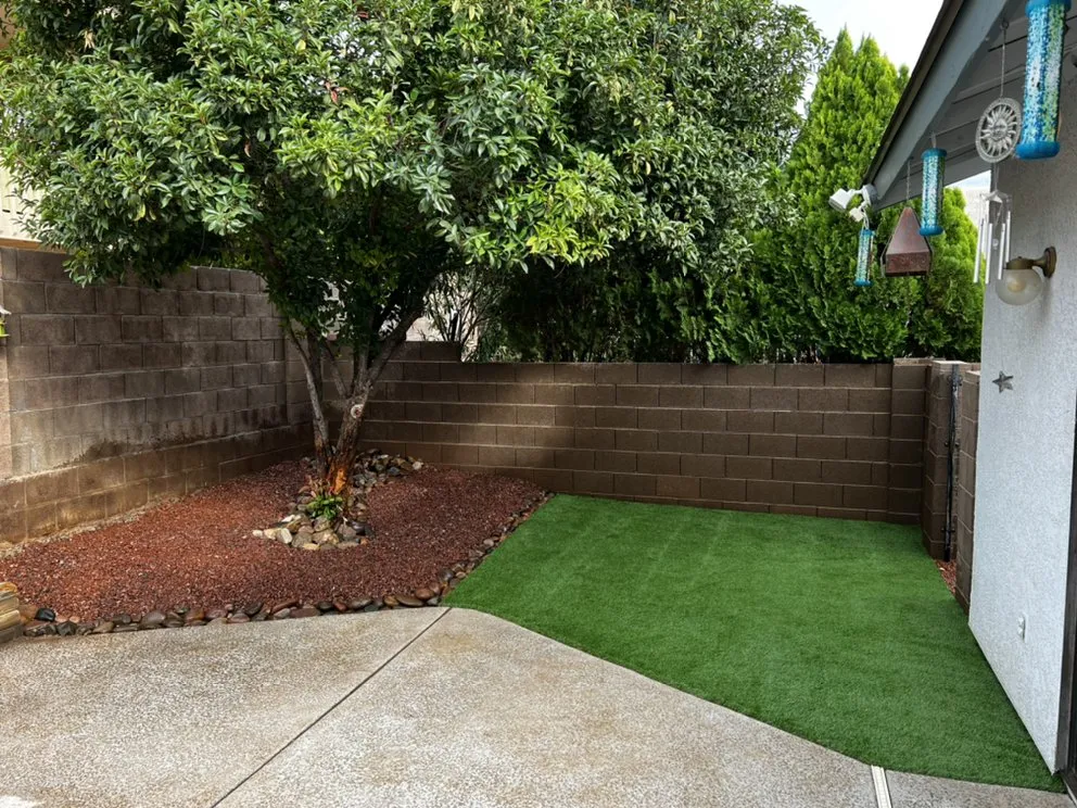 Custom lawn mowing service experts serving Casas Adobes, AZ - PineApple Xpress Landscaping