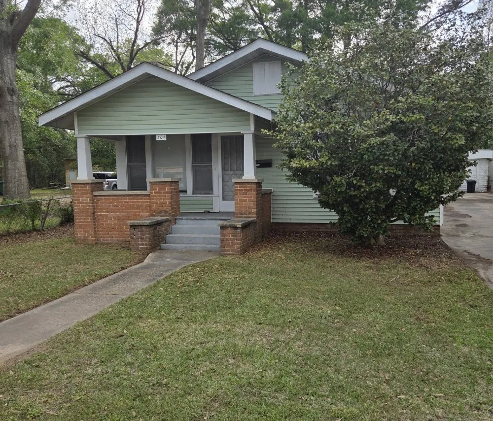 Professional landscaping services in Richton, MS by Pinebelt Mow Pro