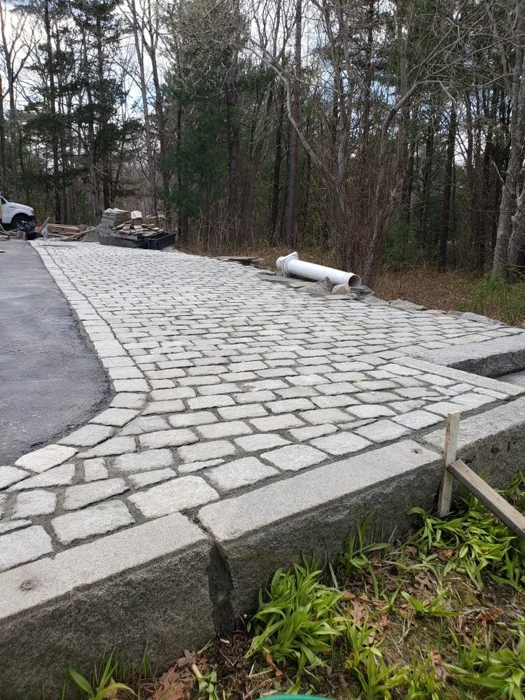 Custom garden landscaping experts serving Gloucester, MA - Pinebrook Landscaping