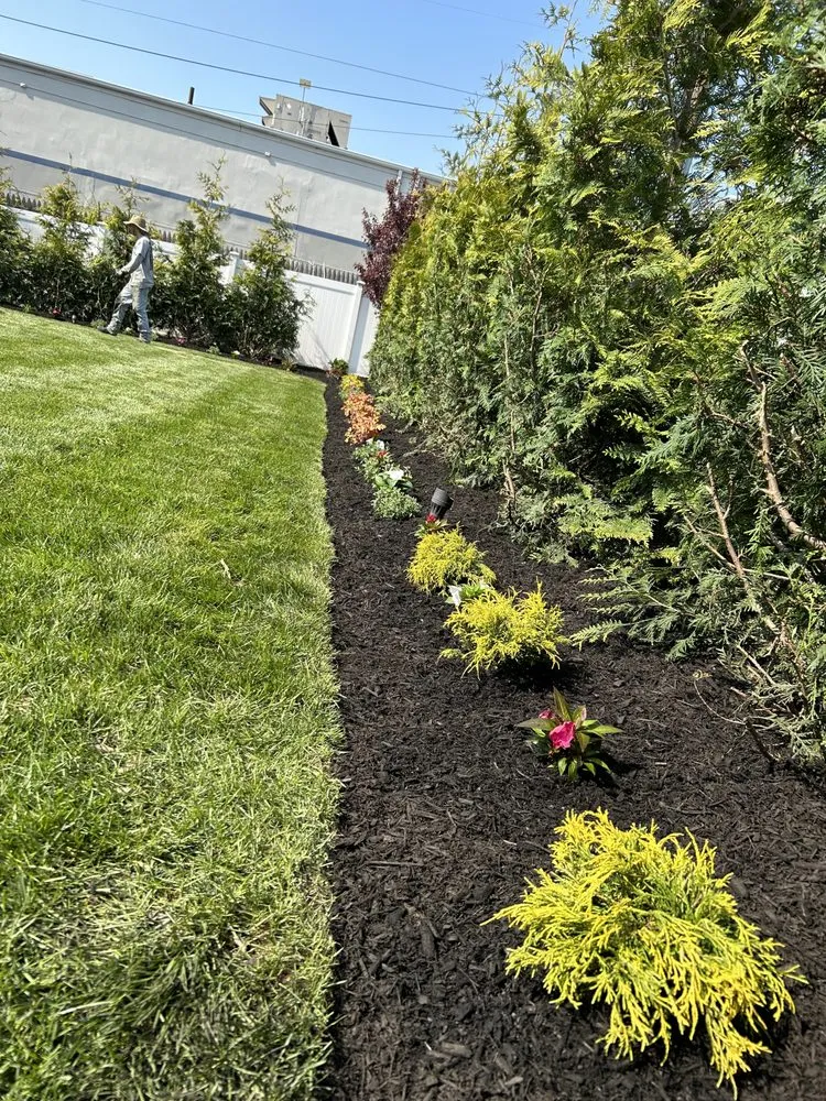 Affordable outdoor landscaping in Brentwood, NY - Pineda Landscaping