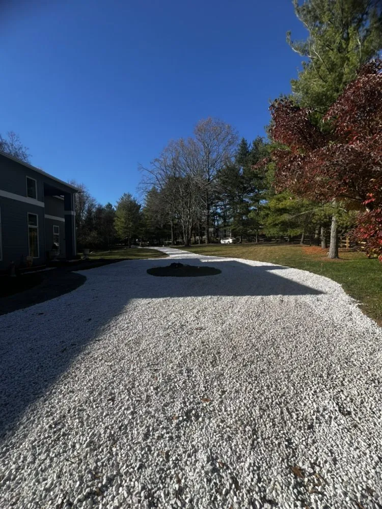 Affordable yard maintenance in Columbia, MD - Pineda Landscaping