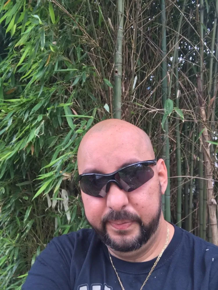 Top-rated lawn care service experts serving Lincolnia, VA - Pineda lawn care