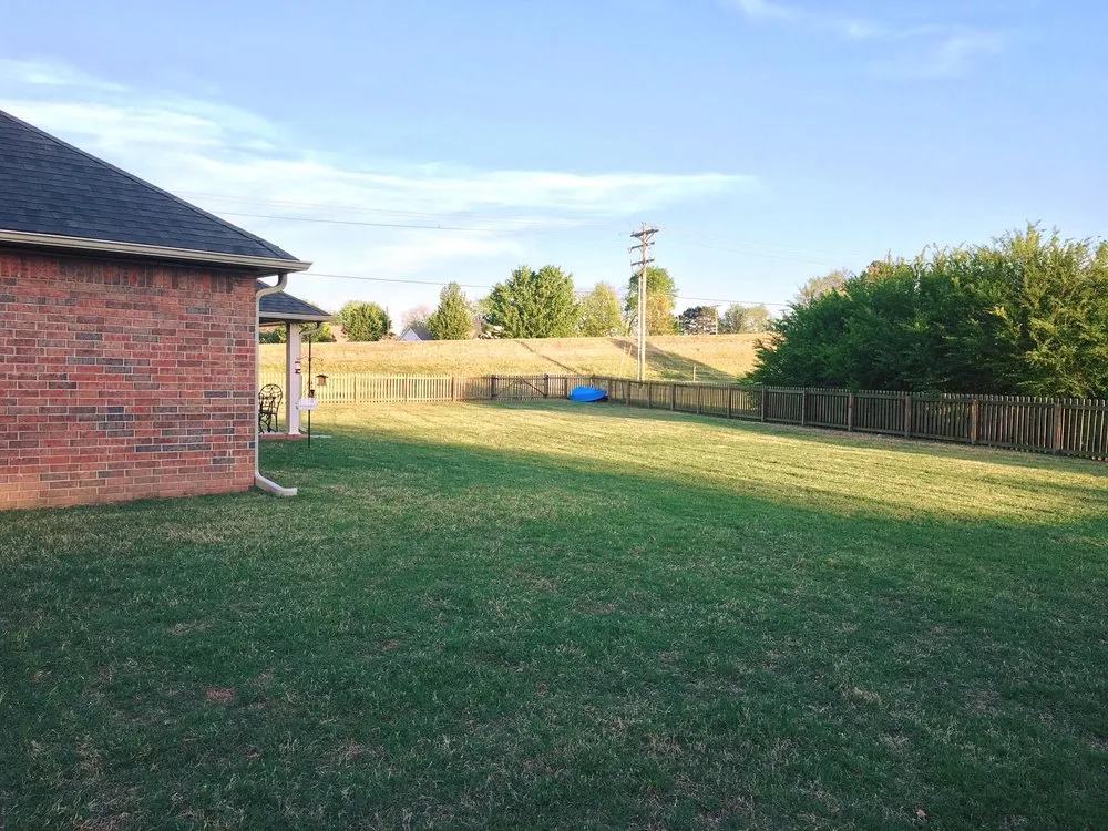 Local yard maintenance for outdoor upgrades across Van Buren, AR - Pineda Lawn Maintenance & Pest Control