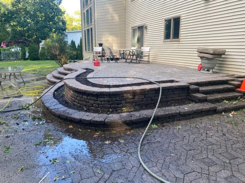 Expert lawn care service for residential properties across Elizabeth, NJ - Pineda Seamless Gutters And Landscaping