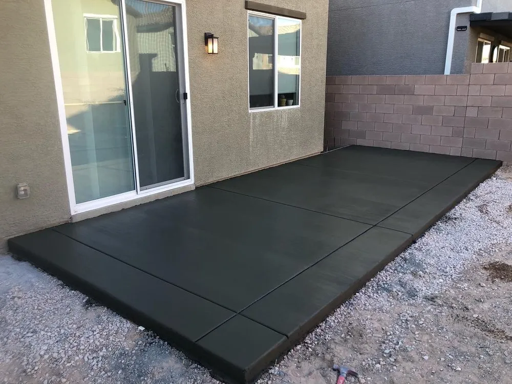 Professional yard cleanup service near you across Pahrump, NV - Pinedas Construction