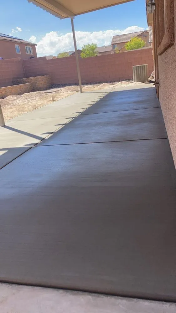 Local yard maintenance experts serving Pahrump, NV - Pinedas Construction