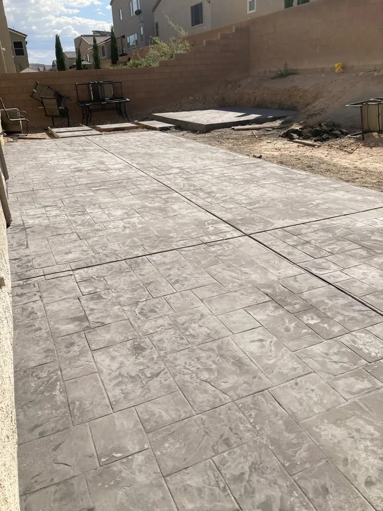Top-rated yard maintenance with custom design in Pahrump, NV by Pinedas Construction