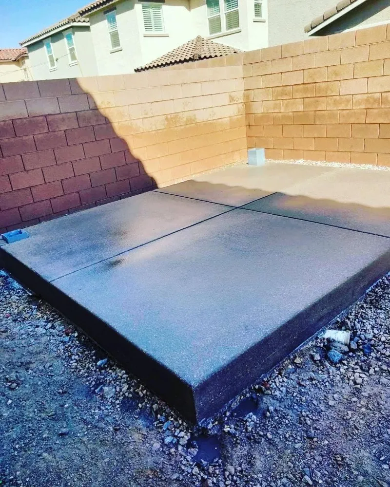 Local lawn mowing service in Pahrump, NV by Pinedas Construction