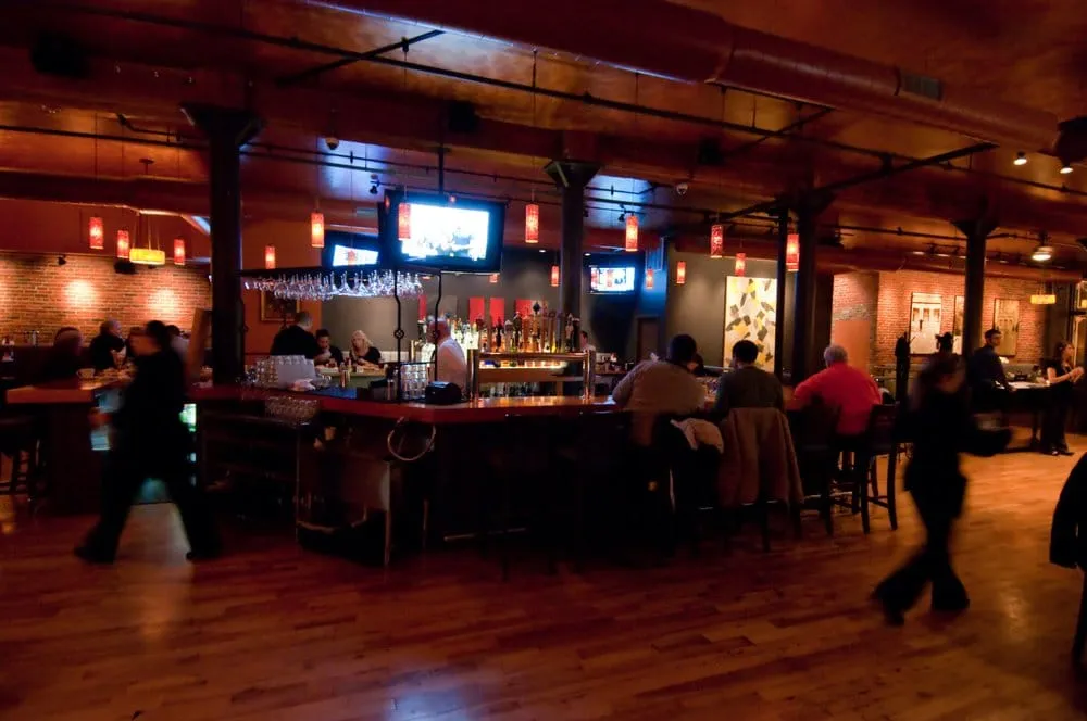 Custom yard maintenance in Chamblee, GA - Pinestraw & Mulch