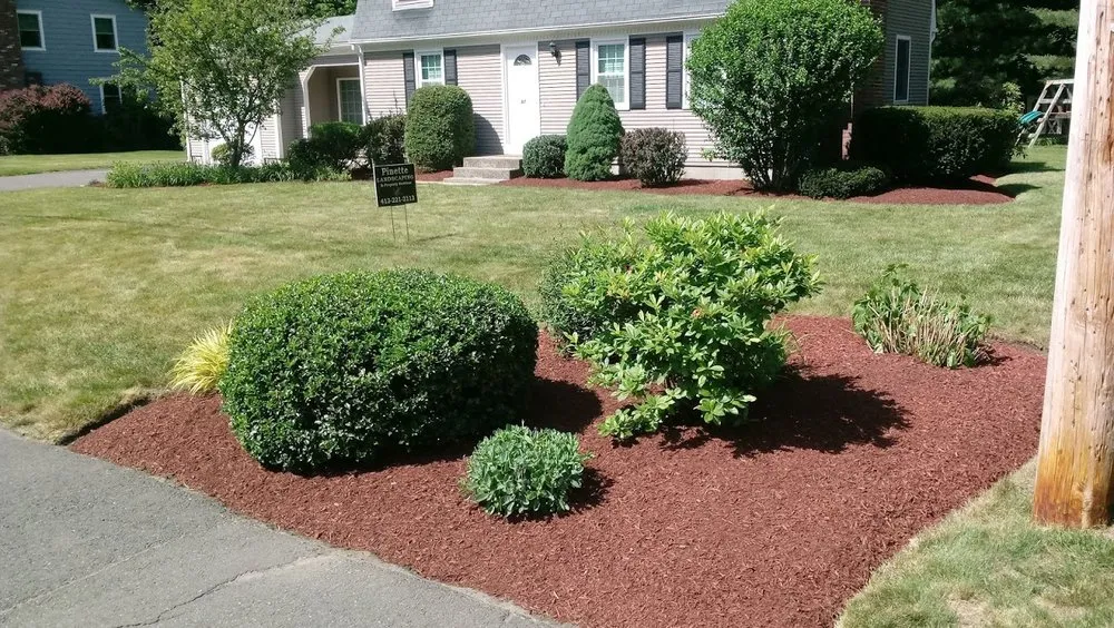 Expert garden landscaping for beautiful yards in Agawam, MA by Pinette Landscaping
