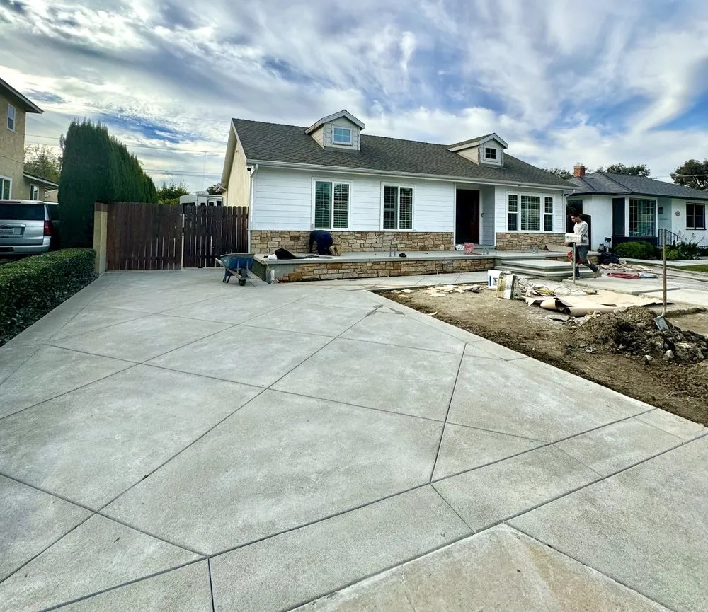 Trusted residential landscaping experts serving Long Beach, CA - Pinewood Design