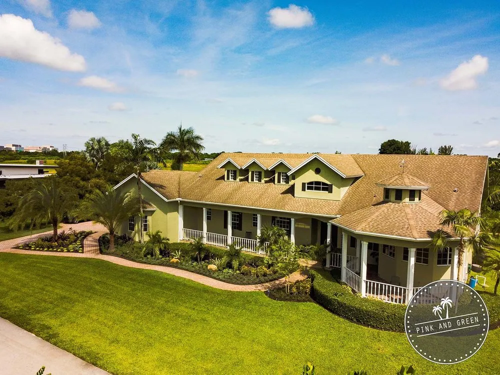 Local garden landscaping experts serving Southwest Ranches, FL - Pink and Green Lawn Care and Landscape