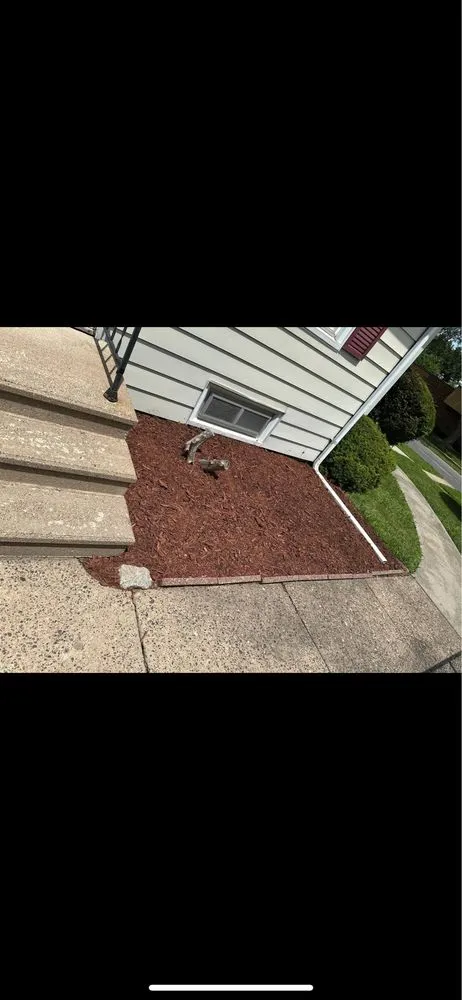 Trusted garden landscaping in Moline, IL - Pinkies Lawn Care