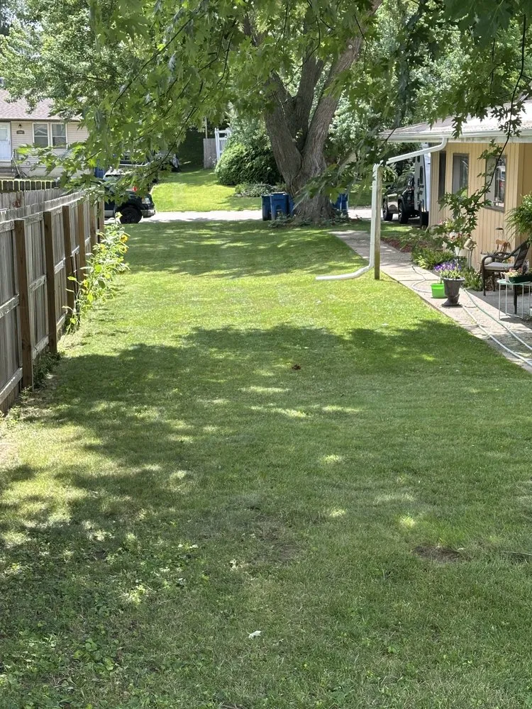 Top-rated landscape installation in Moline, IL by Pinkies Lawn Care