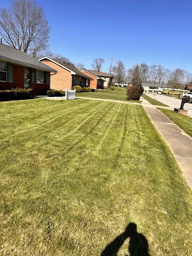 Top-rated lawn care service for year-round maintenance in Lexington-Fayette, KY by Pinkston all Purpose