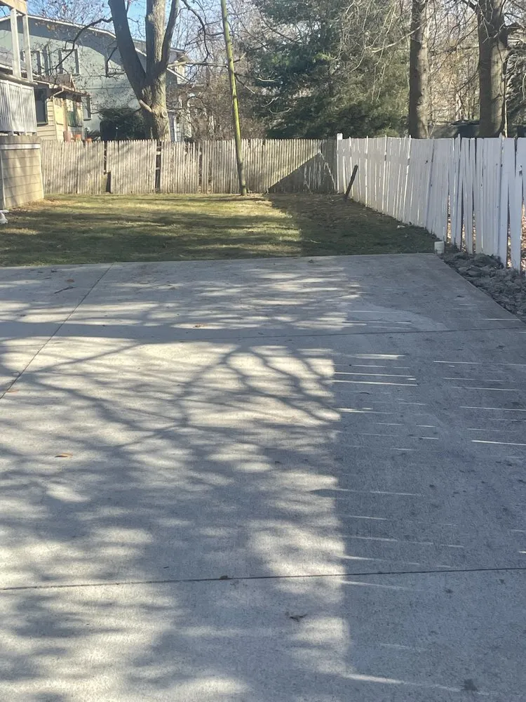 Reliable garden landscaping near you across Columbus, OH - Pinkston's Lawn Maintenance