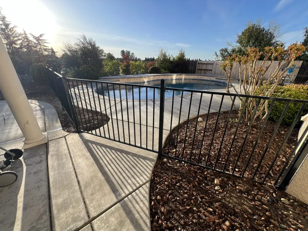 Expert outdoor landscaping in Elk Grove, CA by Pinnacle Landscape Development