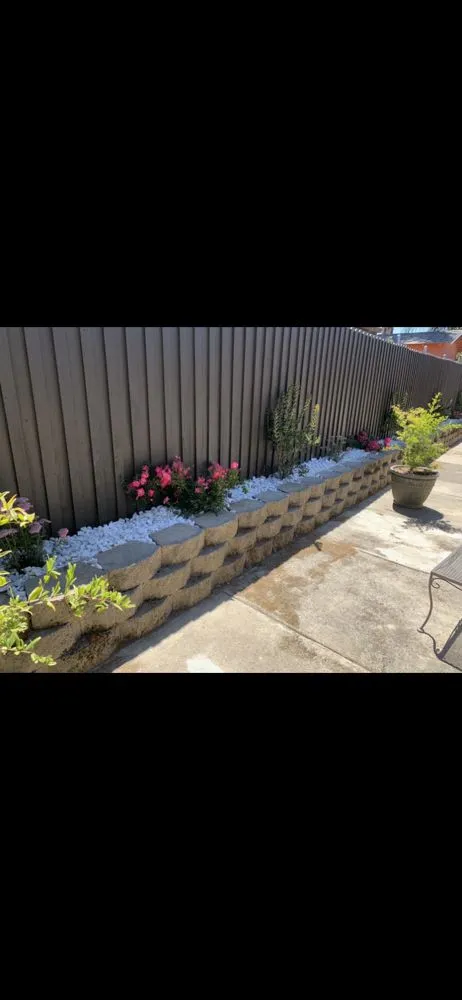 Professional lawn mowing service experts serving Hollister, CA - Pinnacle Landscapes