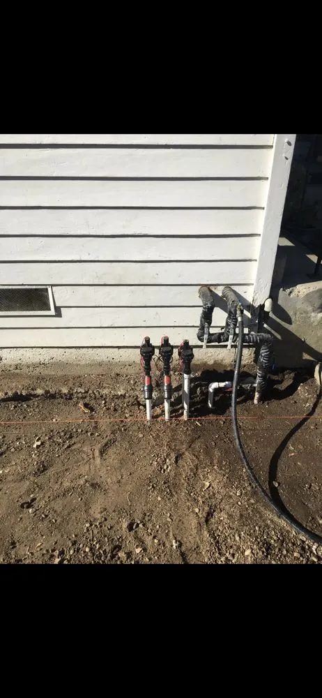 Top-rated yard maintenance experts serving Hollister, CA - Pinnacle Landscapes