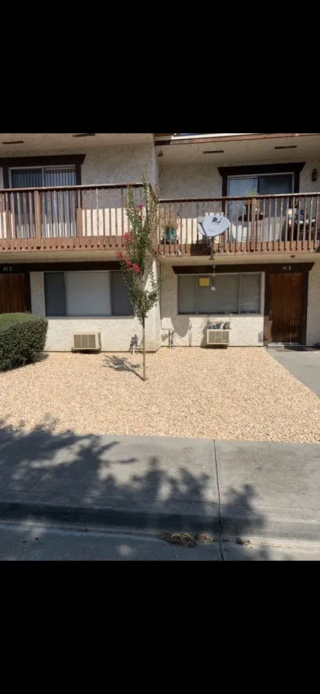 Local lawn care service for residential properties in Hollister, CA by Pinnacle Landscapes