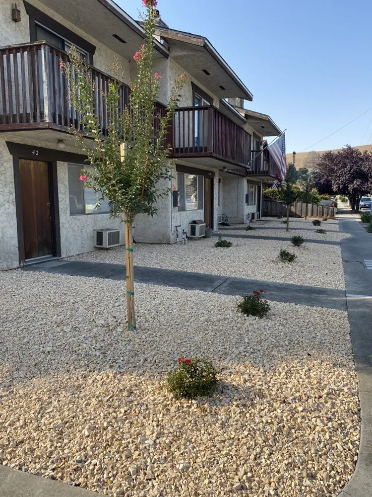 Affordable landscape installation in Hollister, CA by Pinnacle Landscapes