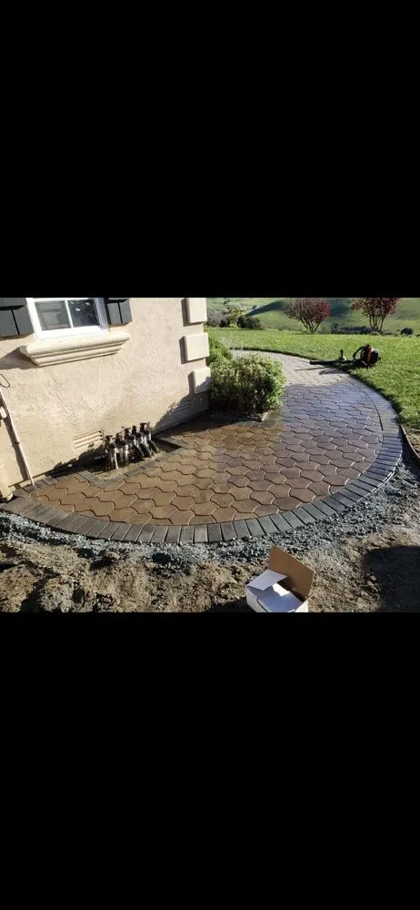 Affordable garden landscaping in Hollister, CA - Pinnacle Landscapes