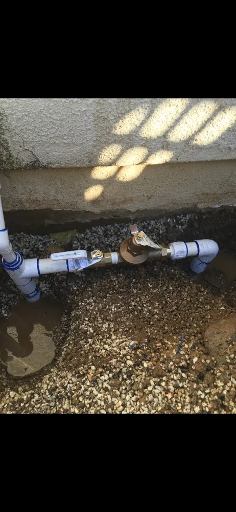 Custom outdoor landscaping in Hollister, CA - Pinnacle Landscapes