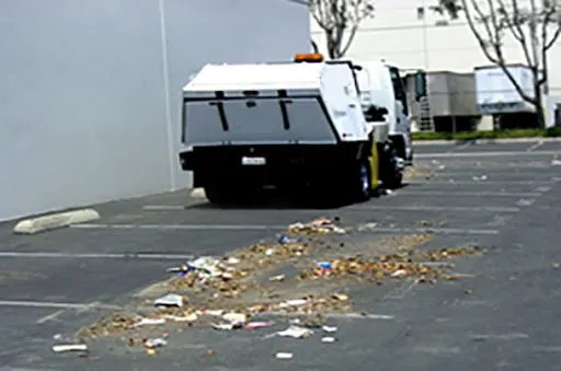 Pinnacle Landscaping Logo