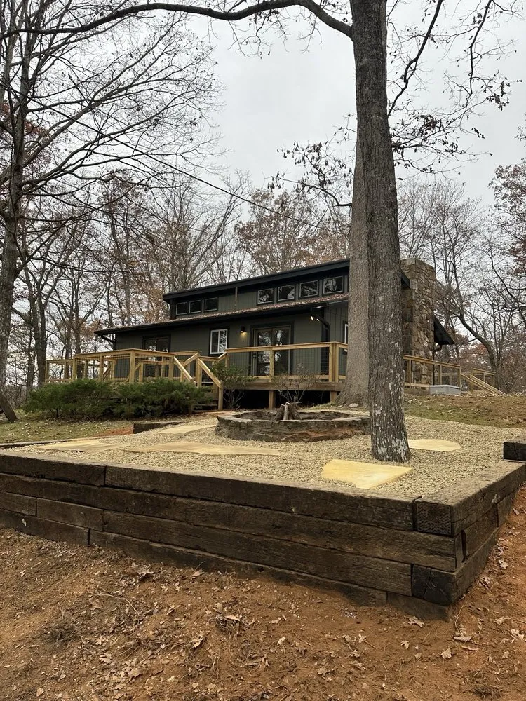 Affordable lawn care service in Pigeon Forge, TN by Pinnacle Lawn & Landscape