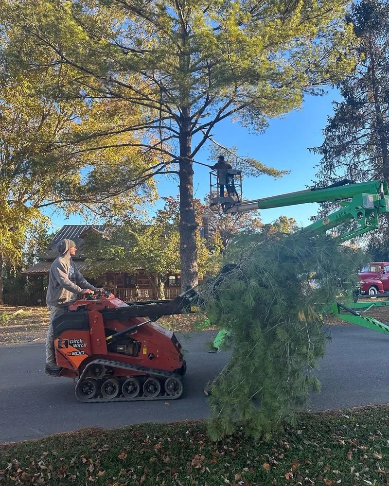 Custom landscaping services in Pigeon Forge, TN - Pinnacle Lawn & Landscape