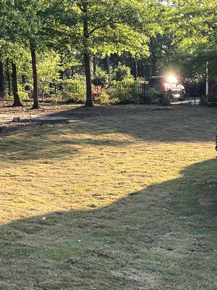 Expert lawn mowing service for beautiful yards across Lexington, SC - Pinnacle Lawn Care