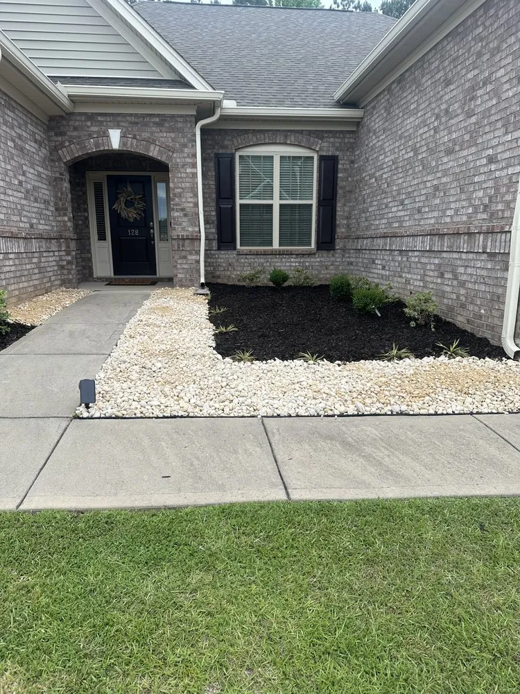 Top-rated residential landscaping for homes in Lexington, SC by Pinnacle Lawn Care