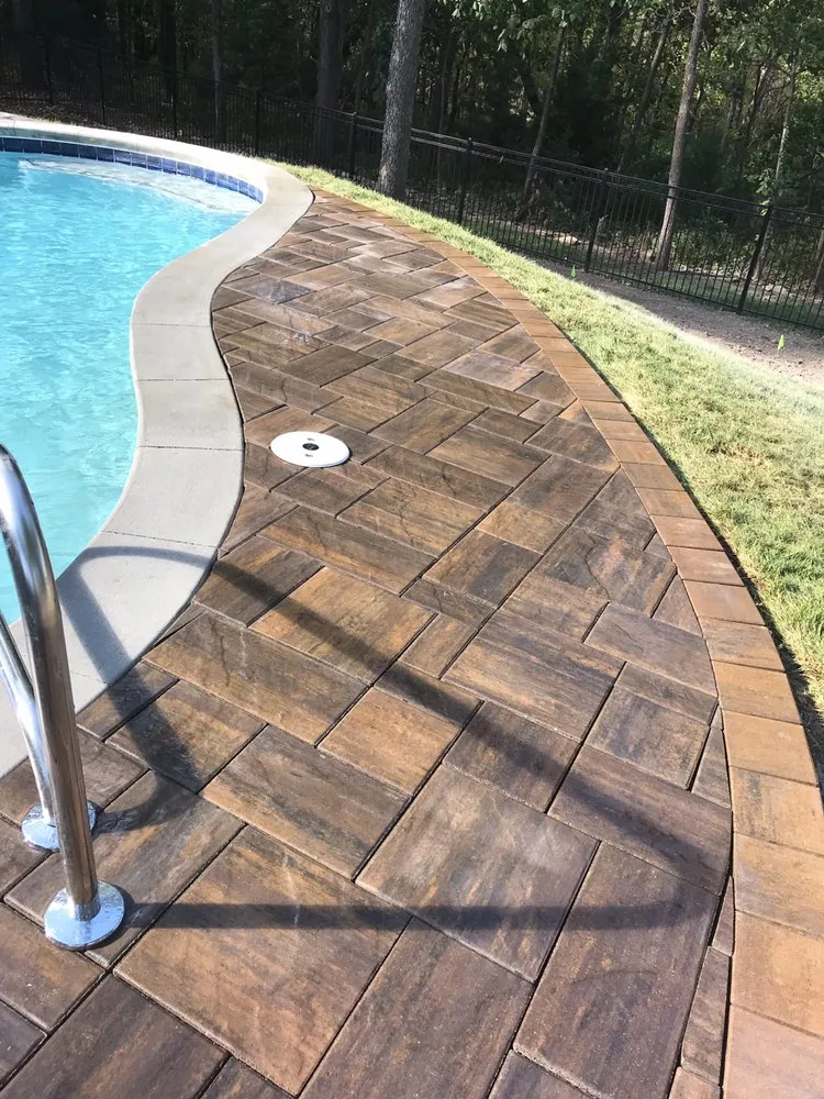 Custom landscaping services in Stanley, KS - Pinnacle Lawn Care