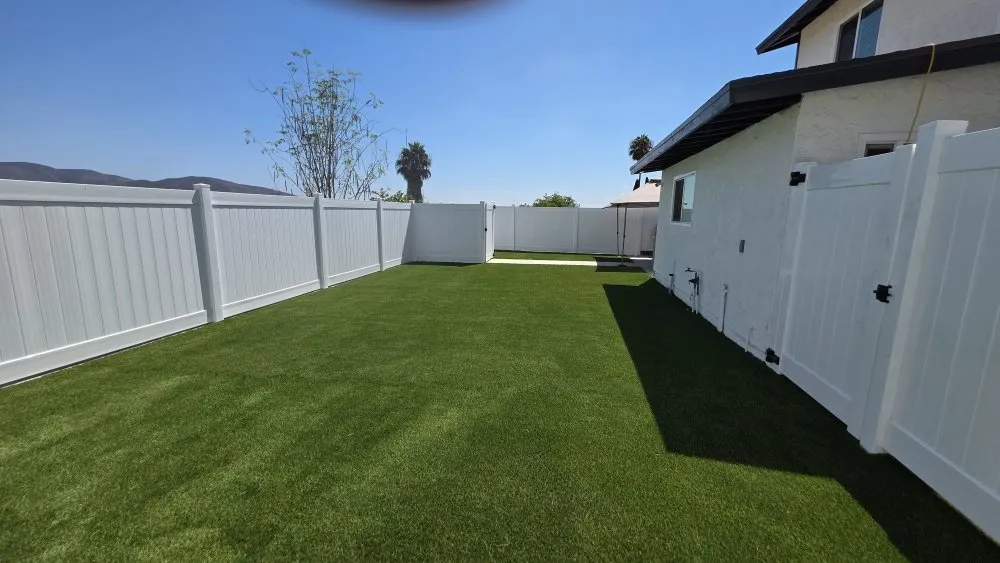 Expert outdoor landscaping in Valley Center, CA - Pinnacle Point Builders