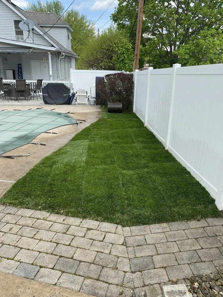 Professional residential landscaping in East Windsor, NJ - Pinney Landscaping