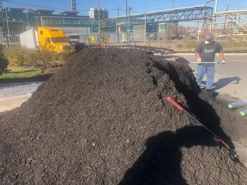 Reliable lawn care service experts serving East Windsor, NJ - Pinney Landscaping