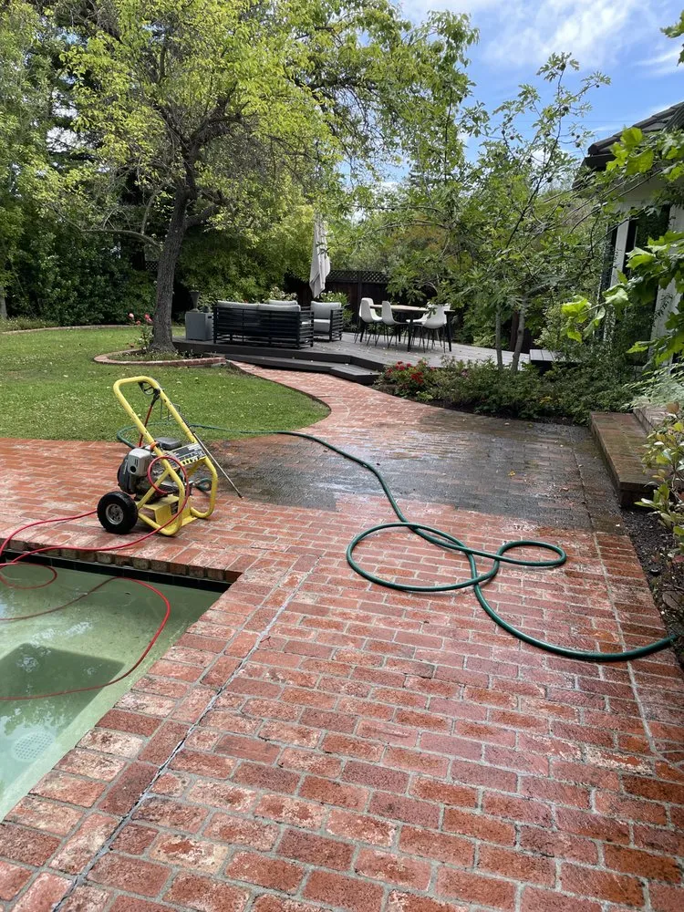 Affordable landscape installation experts serving East Palo Alto, CA - Pinon Landscape