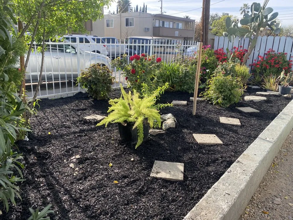 Local landscaping services experts serving Oakland, CA - Pinos Gardening Services