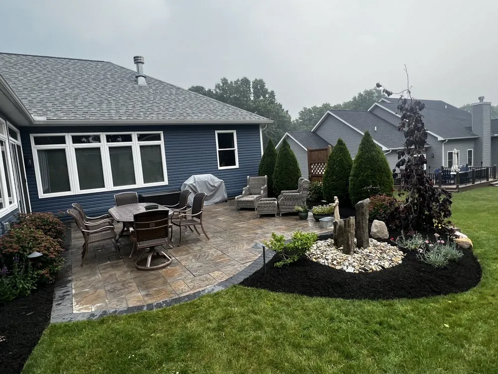 Professional garden landscaping in Akron, OH by Pino's Landscaping