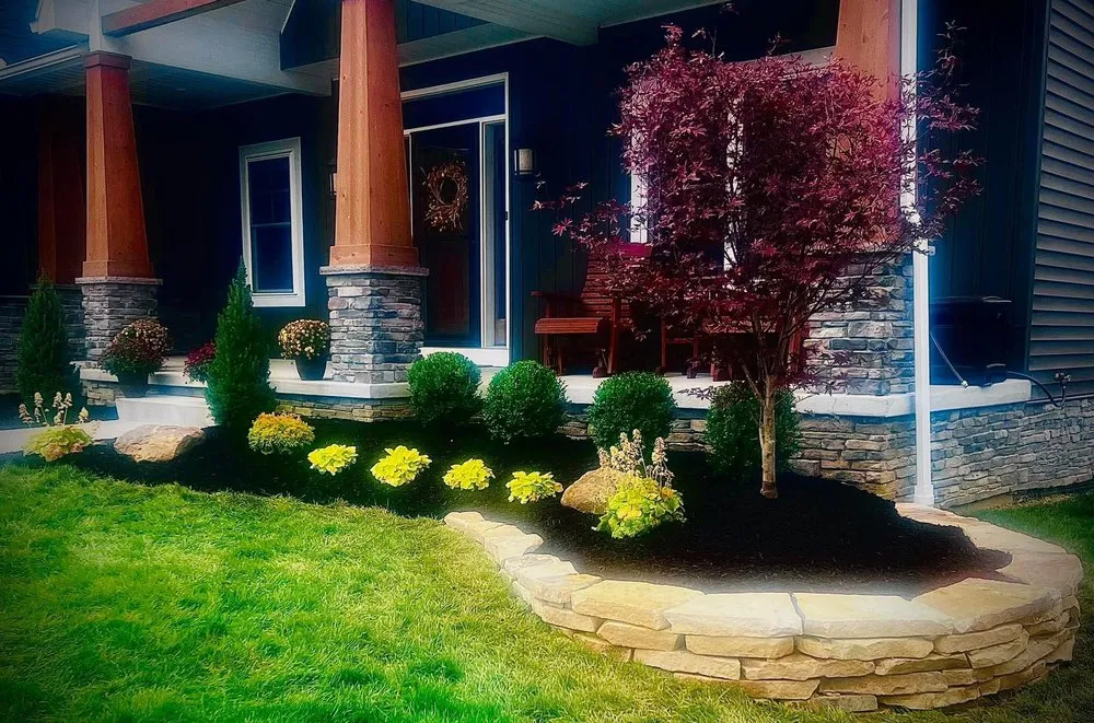 Reliable garden landscaping experts serving Akron, OH - Pino's Landscaping