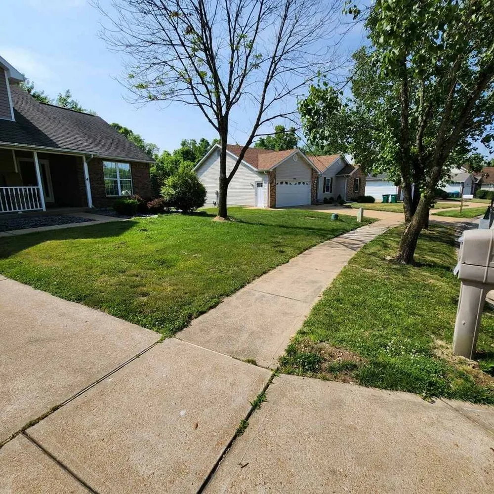 Reliable landscaping services near you across Park Hills, MO - Pinsons Lawncare